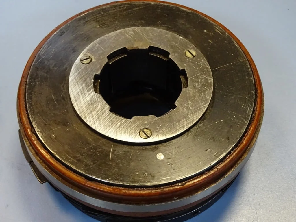 Съединител електромагнитен ЭМ-52Э(ЕМ-52Е) electromagnetic multi-plate clutch 24VDC — снимка 5