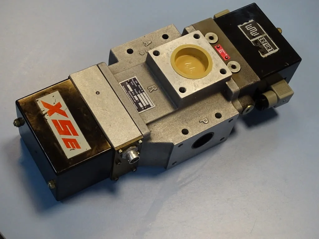 Пневматичен разпределител за преси WMW ERFURT HERION XSE 32.1 pneumatic solenoid valve — снимка 2