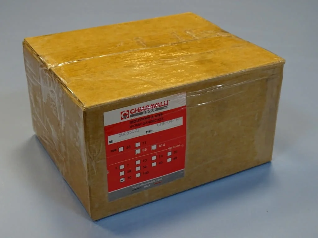Червячен редуктор CHIARAVALLI CHR-04PNT 1:70 0.55kW Reducer — снимка 7