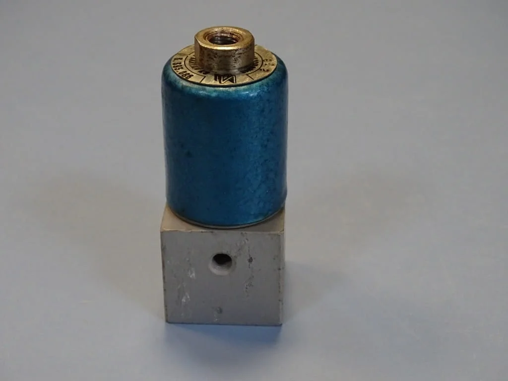 Магнет вентил клапан КЭ-5 24VDC М3.393.086 ЭТ — снимка 2