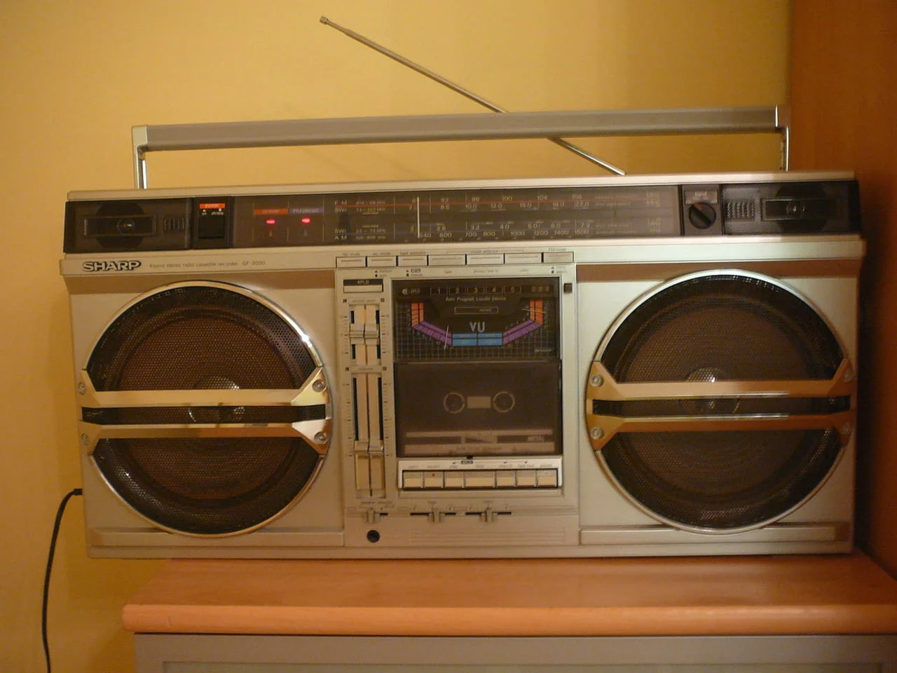 Sharp gf-9000z