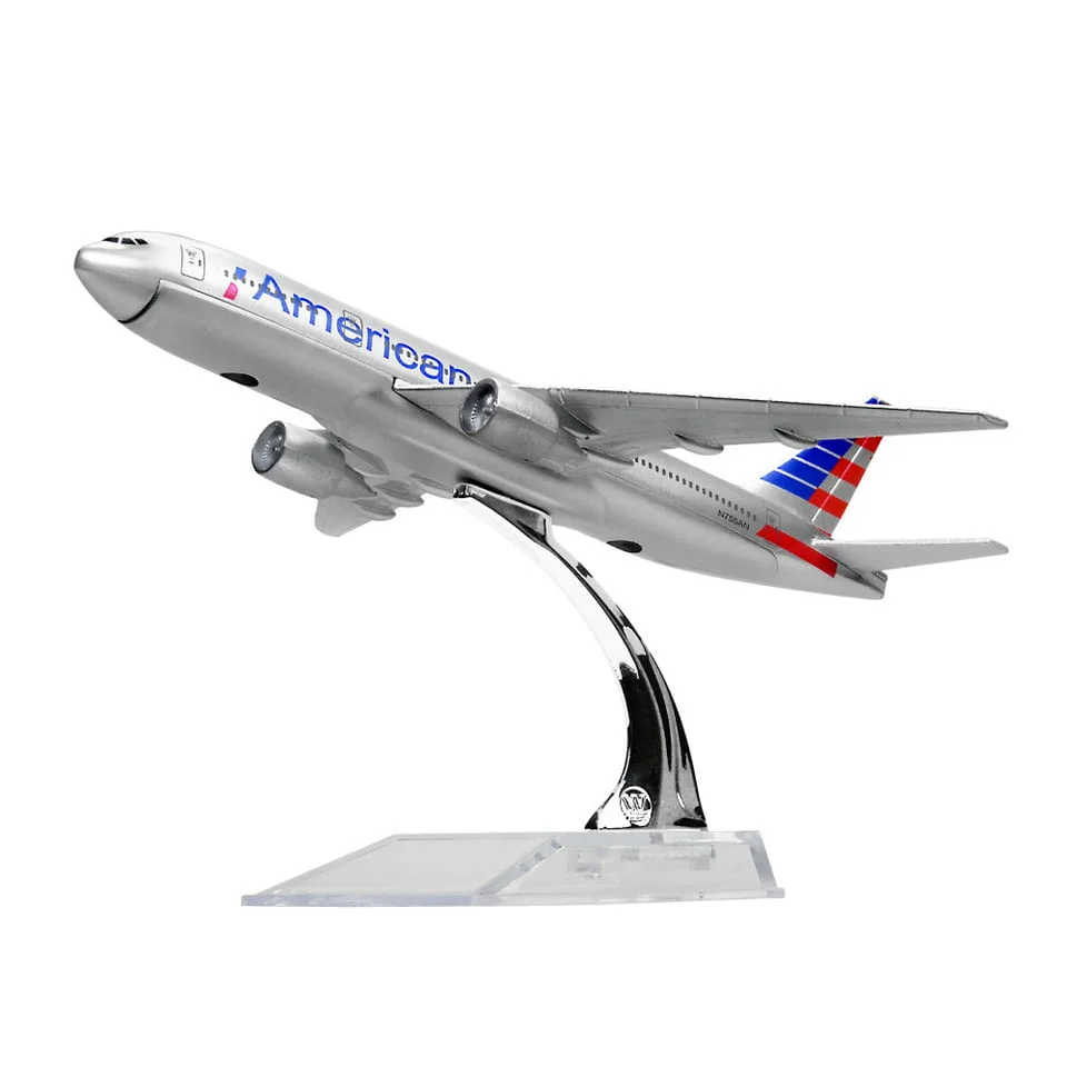 Бойнг 777 самолет модел макет American метален лайнер полет летище пътници писта — снимка 2