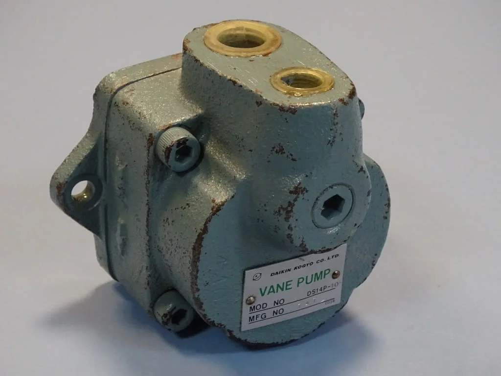 Хидравлична помпа DAIKIN DS14P-10 vane pump — снимка 3