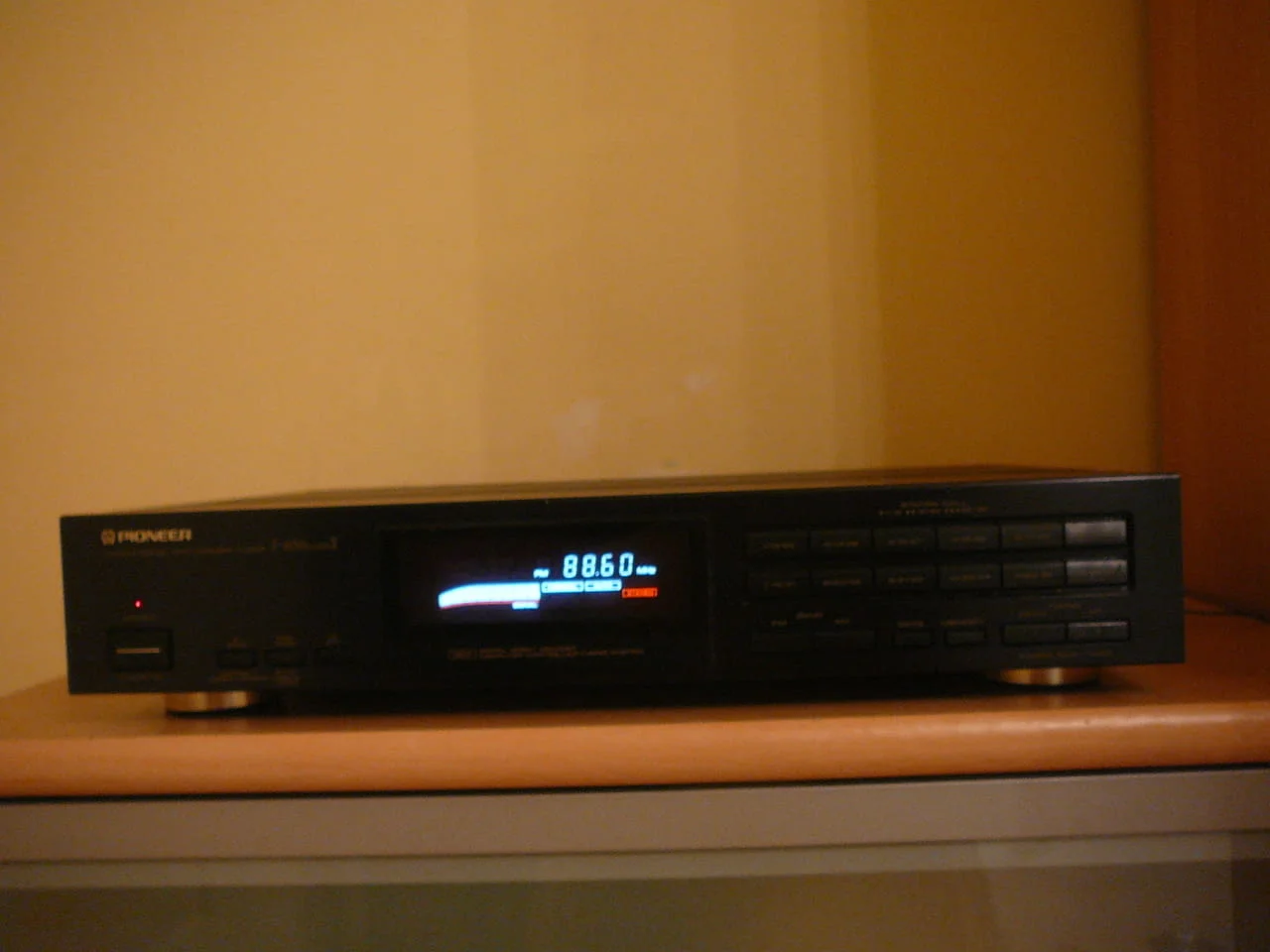 Pioneer f-656 mark ii /2