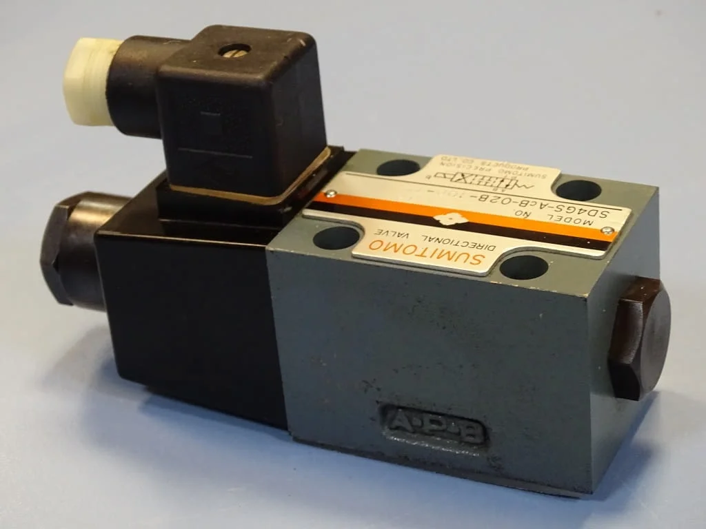 Хидравличен разпределител SUMITOMO SD4GS-AcB-02B-100-11 directional valve 100V — снимка 5