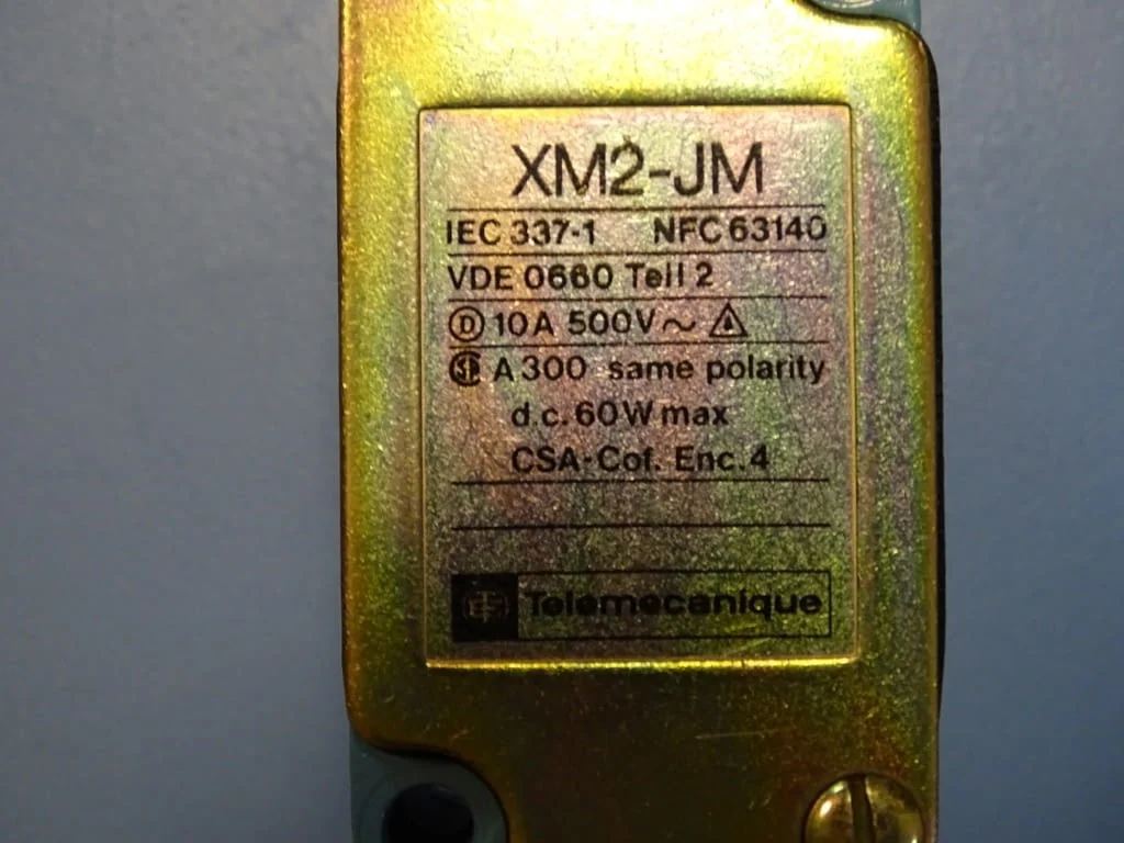 Пресостат Telemecanique XM2.JM050 pressure switch 0-50Bar — снимка 4