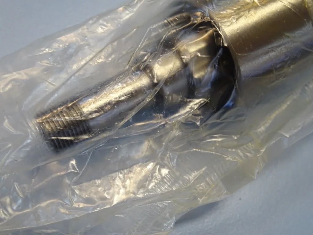 Направляваща IKO LSA 25C1R154E77 Linear Ball Spline — снимка 3