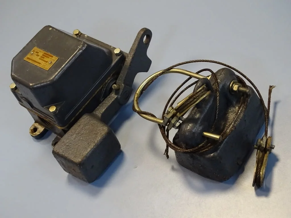 Краен изключвател с противовес за кран, телфер, хаспел USSR КУ-703 Limit Switch 10A 380V — снимка 8