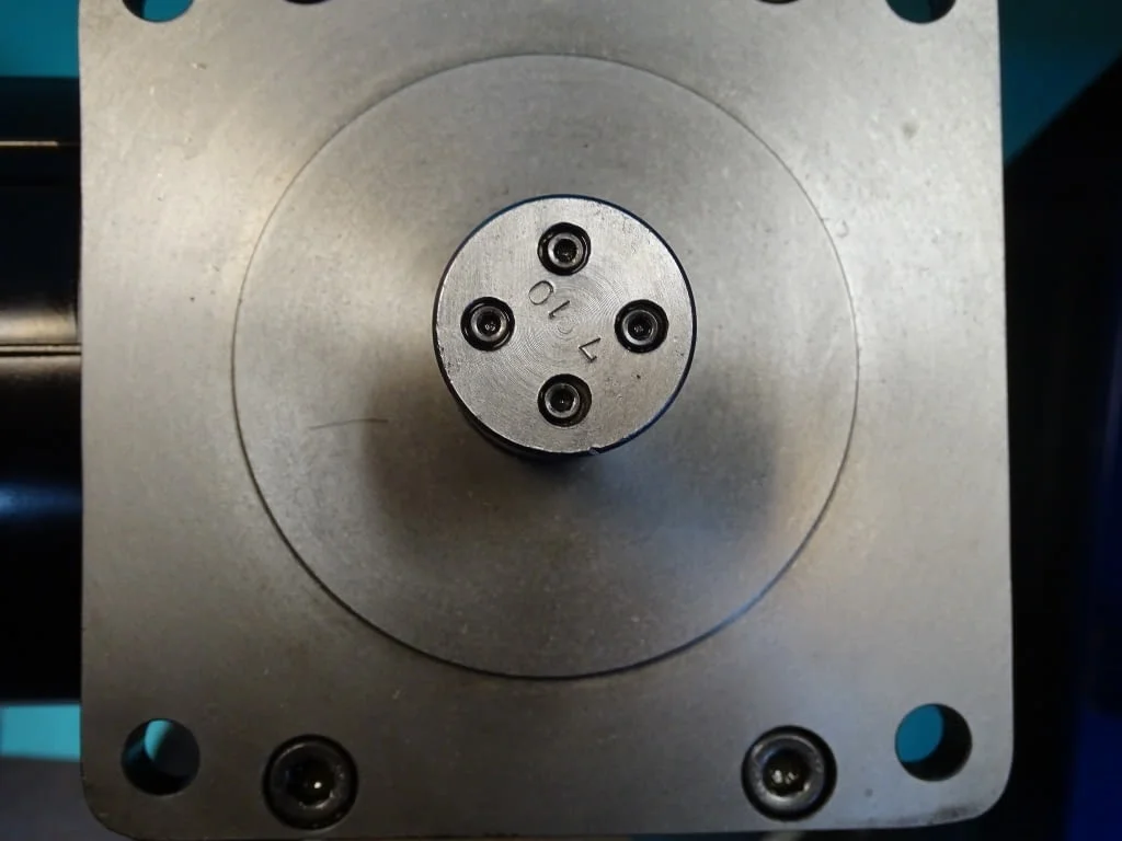 Сервомотор FANUC A06B-0615-B343 DC servo motor model 10L — снимка 10