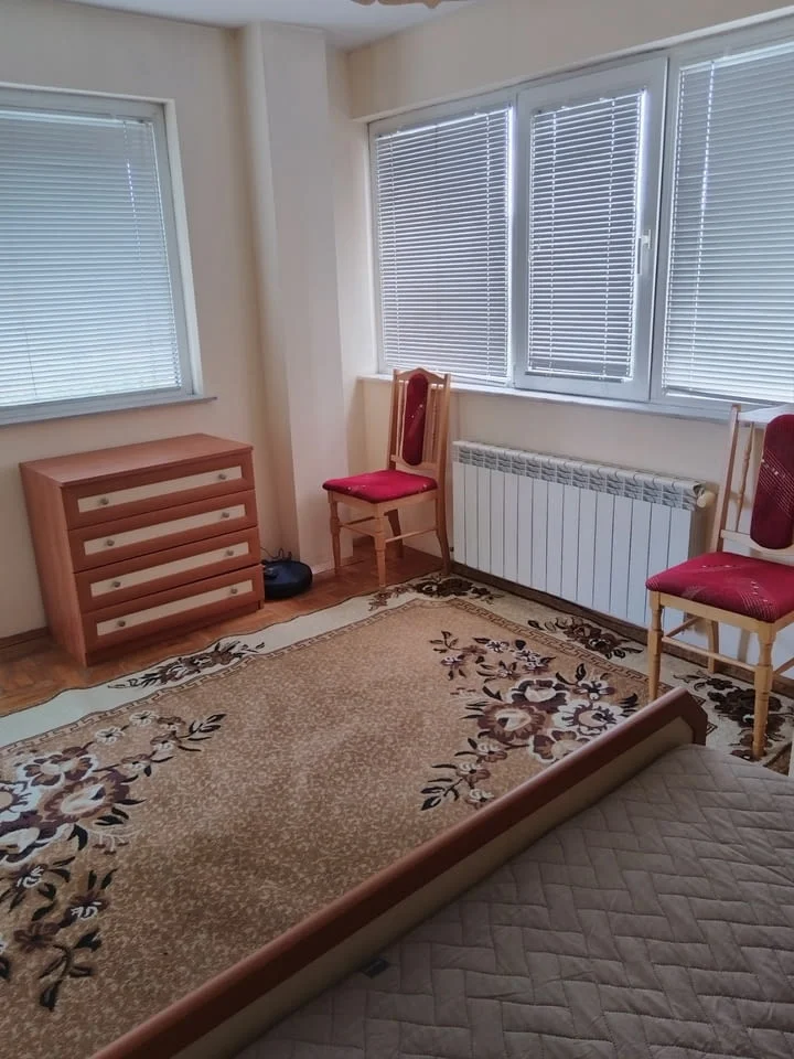 Двустаен апартамент под наем в Разсадника — снимка 6