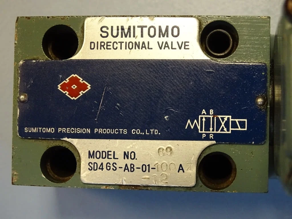 Хидравличен разпределител SUMITOMO SD4GS-AB-01-100AZ-12 directional valve 100V — снимка 3