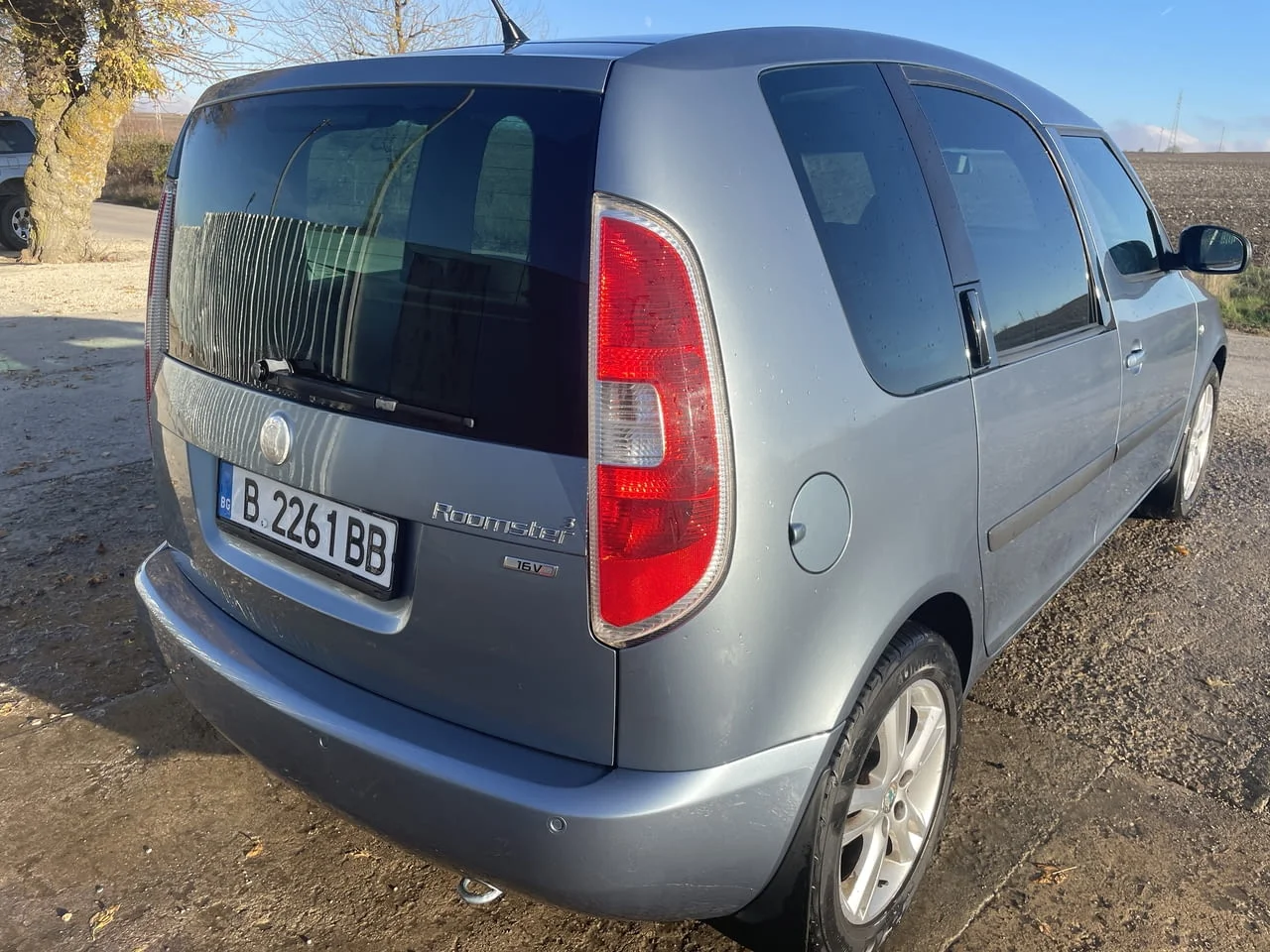 Skoda Roomster 1.6i, 105 кс., автоматик, панорама, парктроник, 142 000 км. реални километри, обслуже — снимка 5