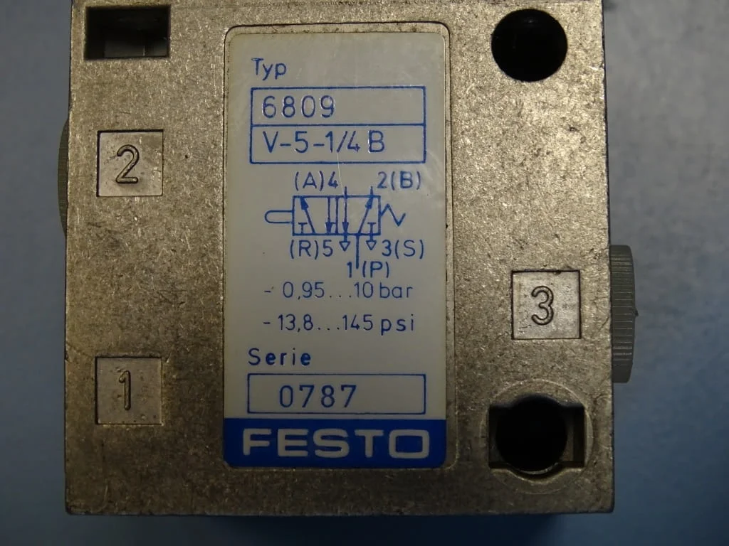 Пневматичен изключвател Festo 6809 V-5-1/4 B stem actuated pneumatic limit valve — снимка 5