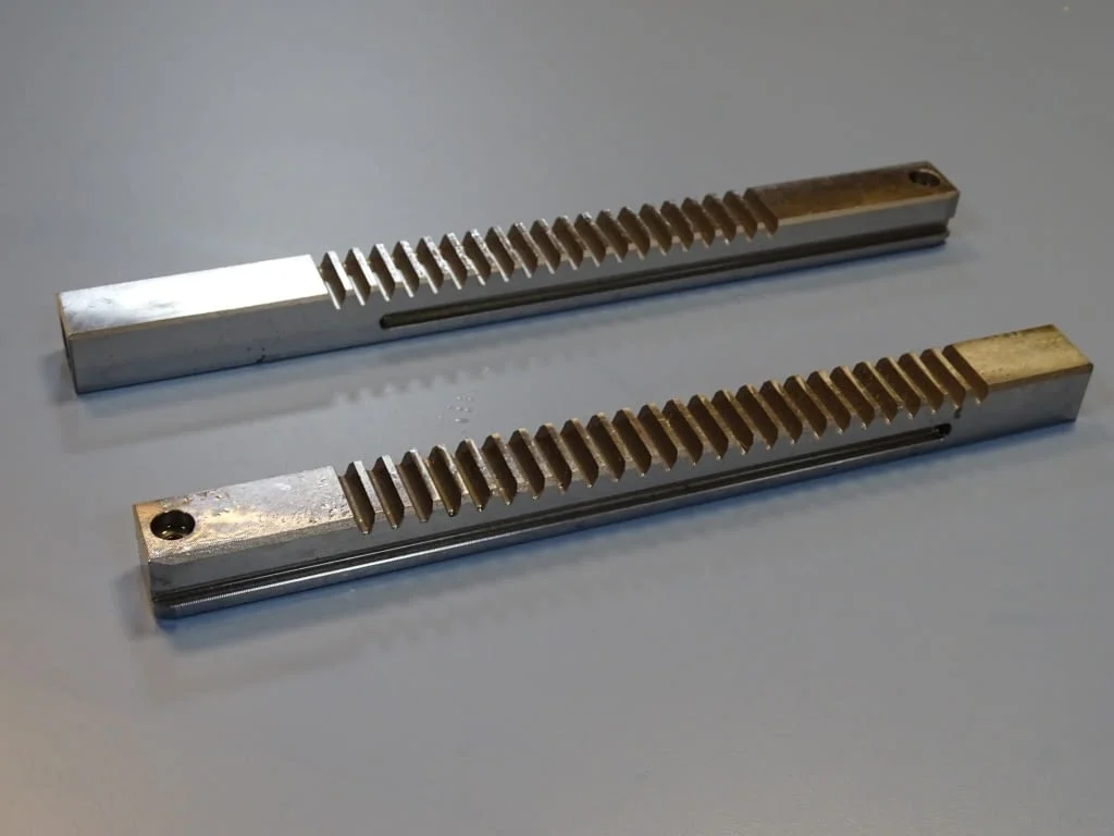 Зъбна рейка за фреза Makino L-340 mm — снимка 7