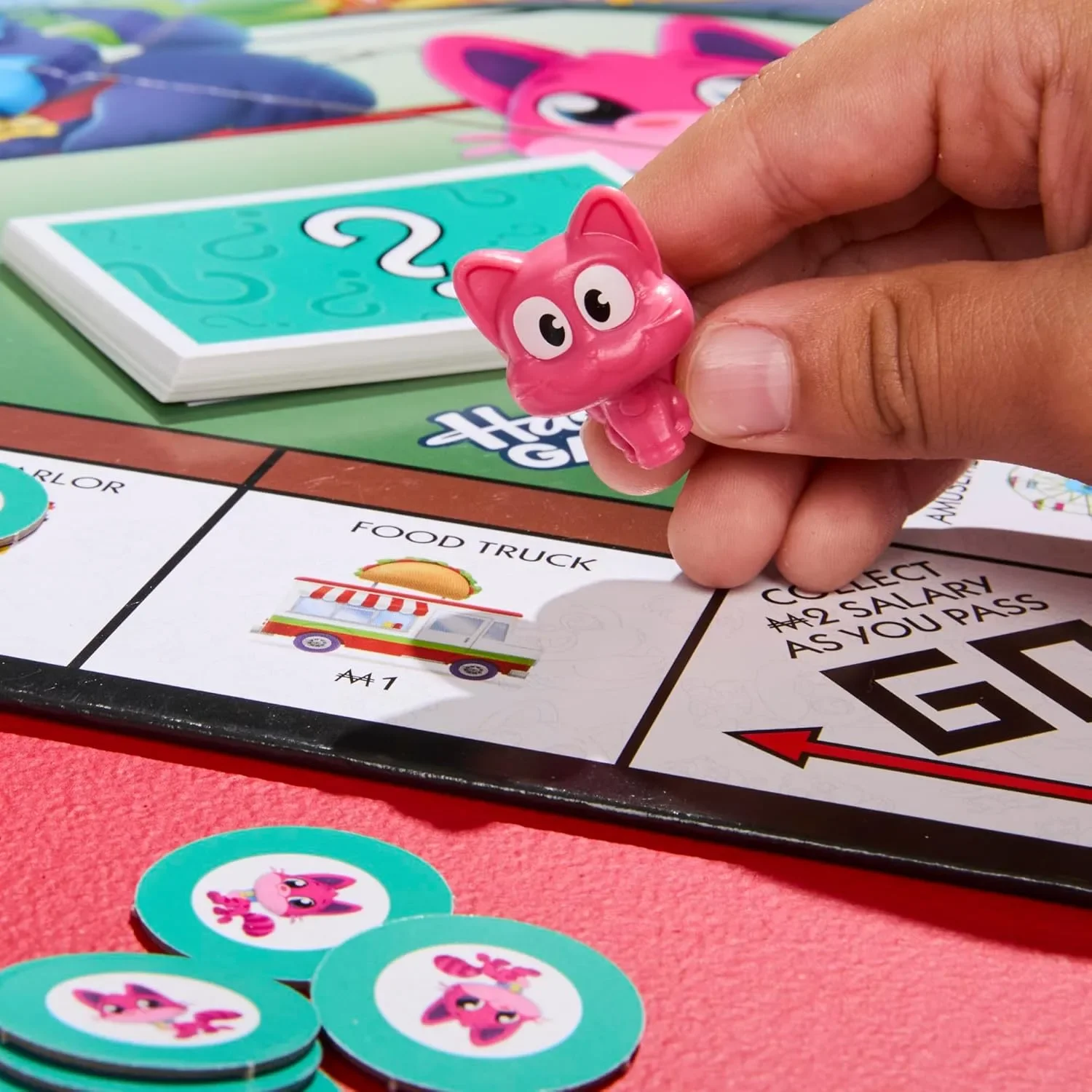 Настолна игра Monopoly Junior 2в1 на английски (издание 2026) — снимка 4