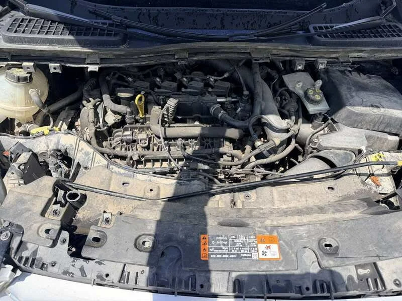 Ford Kuga 2 1.5 Ecoboost 4x4 двигател M9ME 176 кс., автоматична ск. кутия 6F, 189 000 км., 2019 г., — снимка 6