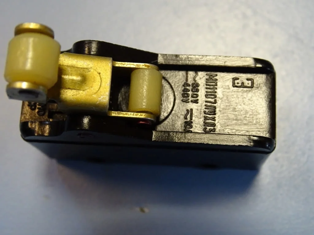 Микро-изключвател МП1107 USSR Micro Limit Switch 10A 660VAC/440VDC — снимка 3