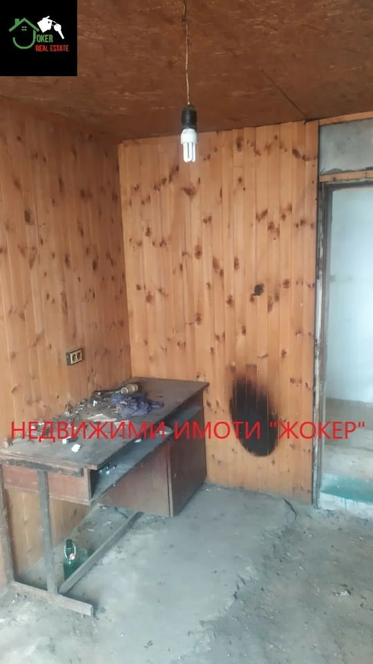 Къща в село Козловец — снимка 5