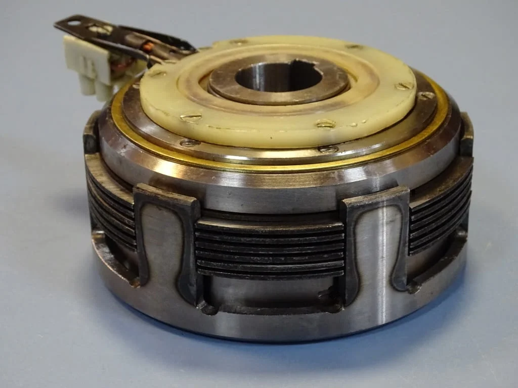 Съединител електромагнитен Binder 8403311C1 CUGIR multi-plate electromagnetic clutch — снимка 2