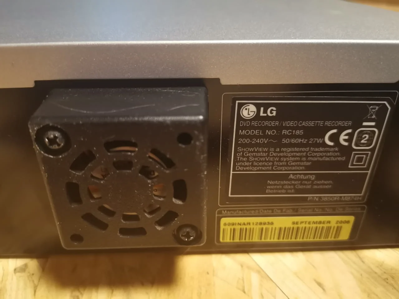 LG RC185 DVD & VHS Videorecorder Kombi — снимка 7