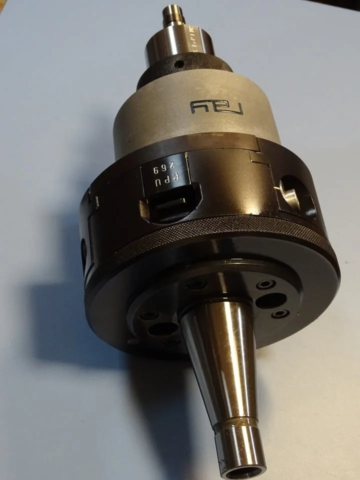 Пневматична глава RAY102 (R17-5) RPU289 Grinding Spindle ISO40 — снимка 10