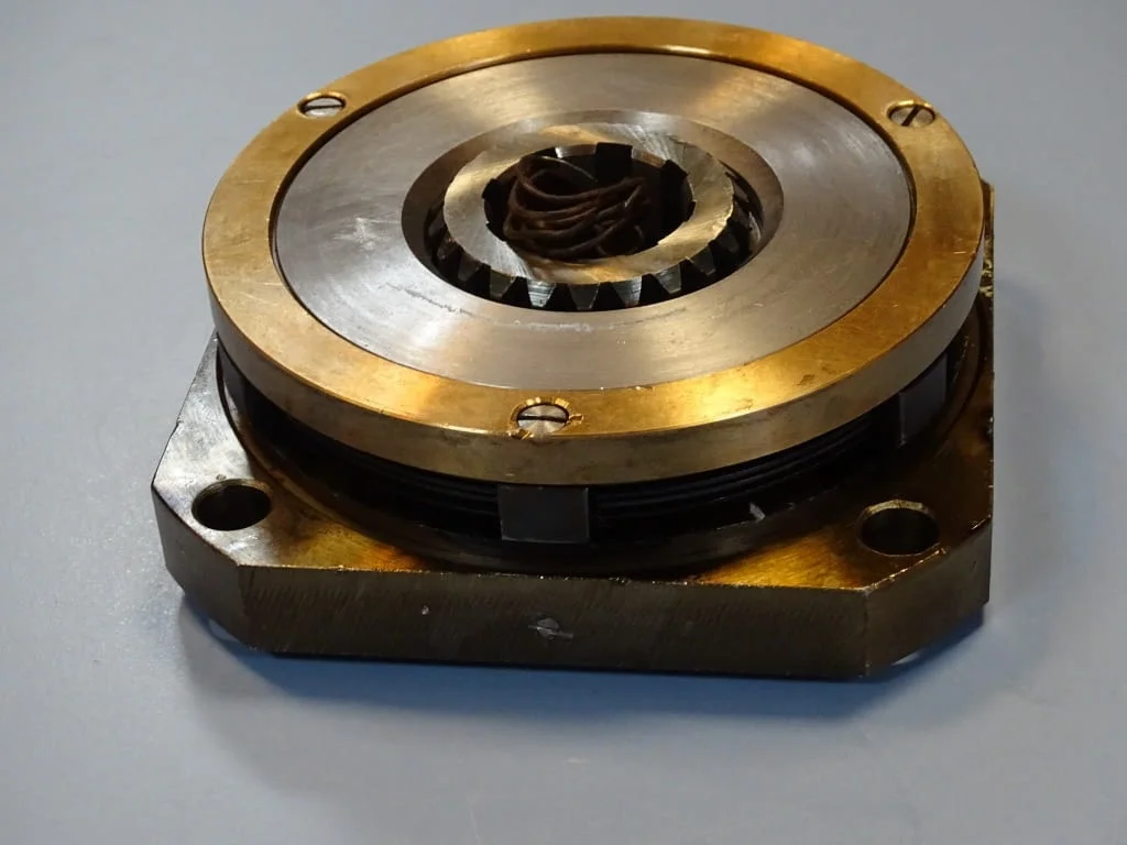 Електромагнитен съединител ETM-116 2H (ЭТМ-116 2Н) electromagnetic multi-plate clutch 24VDC — снимка 9