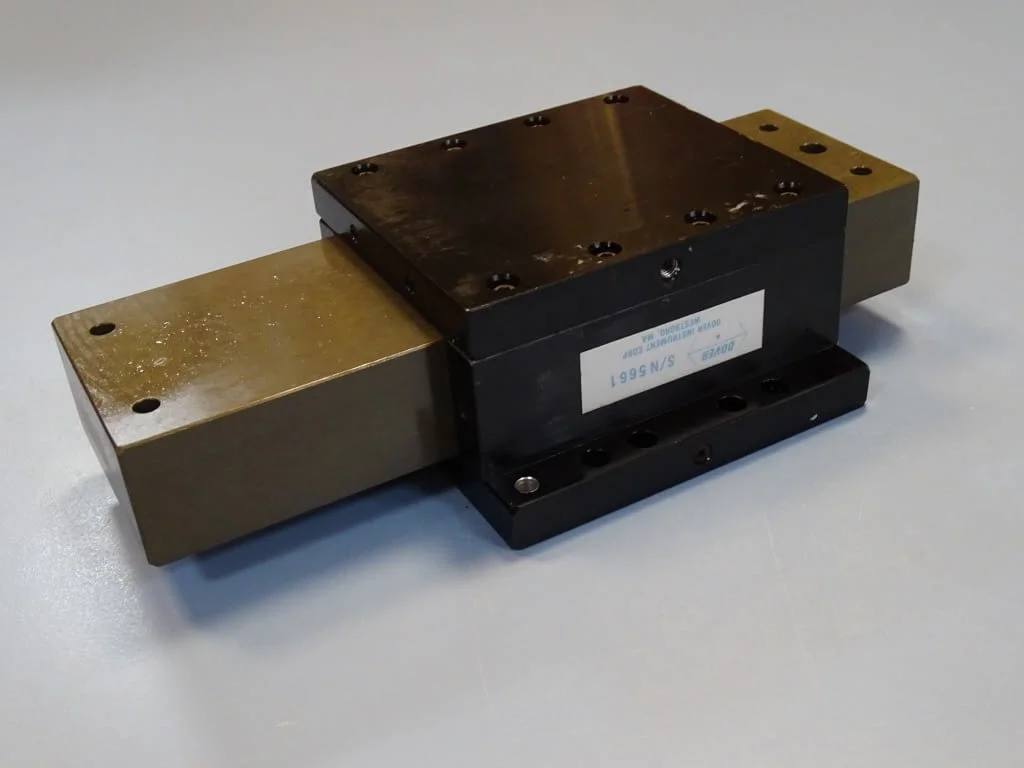 Прецизна направляваща Dover Instrument Precission Linear Plate s/n 5661