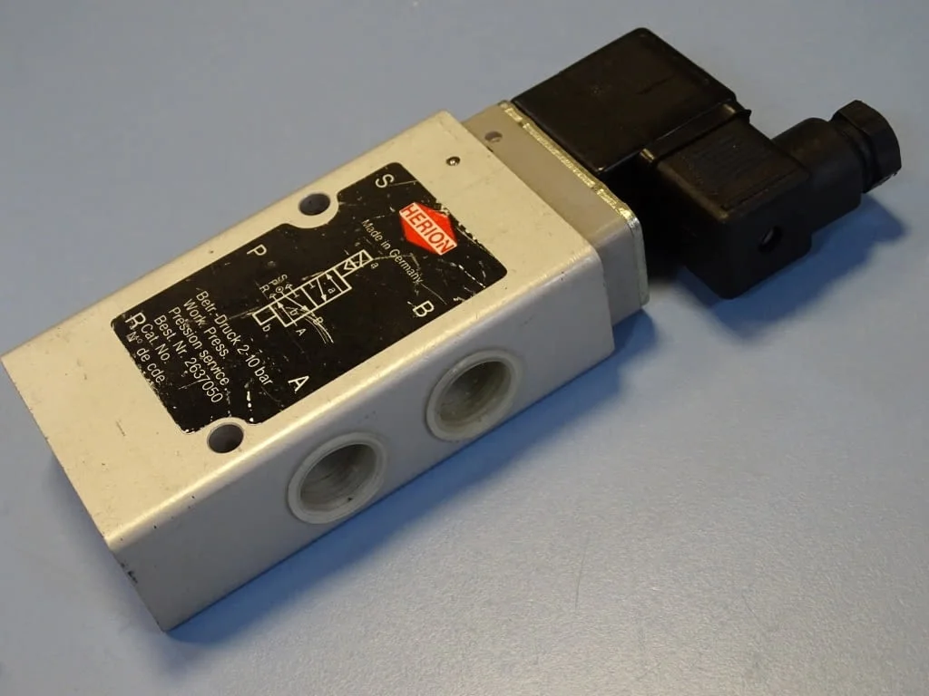 Пневматичен разпределител HERION 2637050 solenoid valve G1/2 2-10Bar — снимка 6