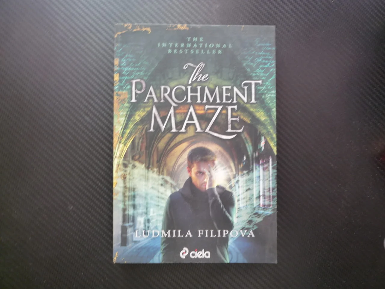 The Parchment Maze Ludmila Filipova роман исторически ребус изчезнала балканска древна цивилизация м