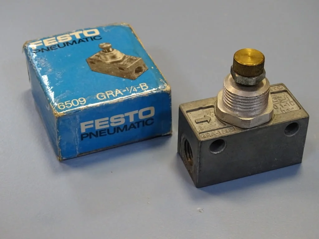 Пневматичен регулатор Festo GRA-1/4-B one-way Flow Control Valve 0.1-10Bar — снимка 8