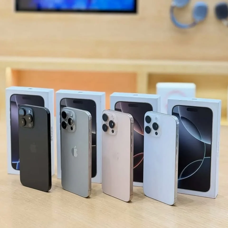 Продавам: Apple iPhone 17/16/15 Pro Max — снимка 2