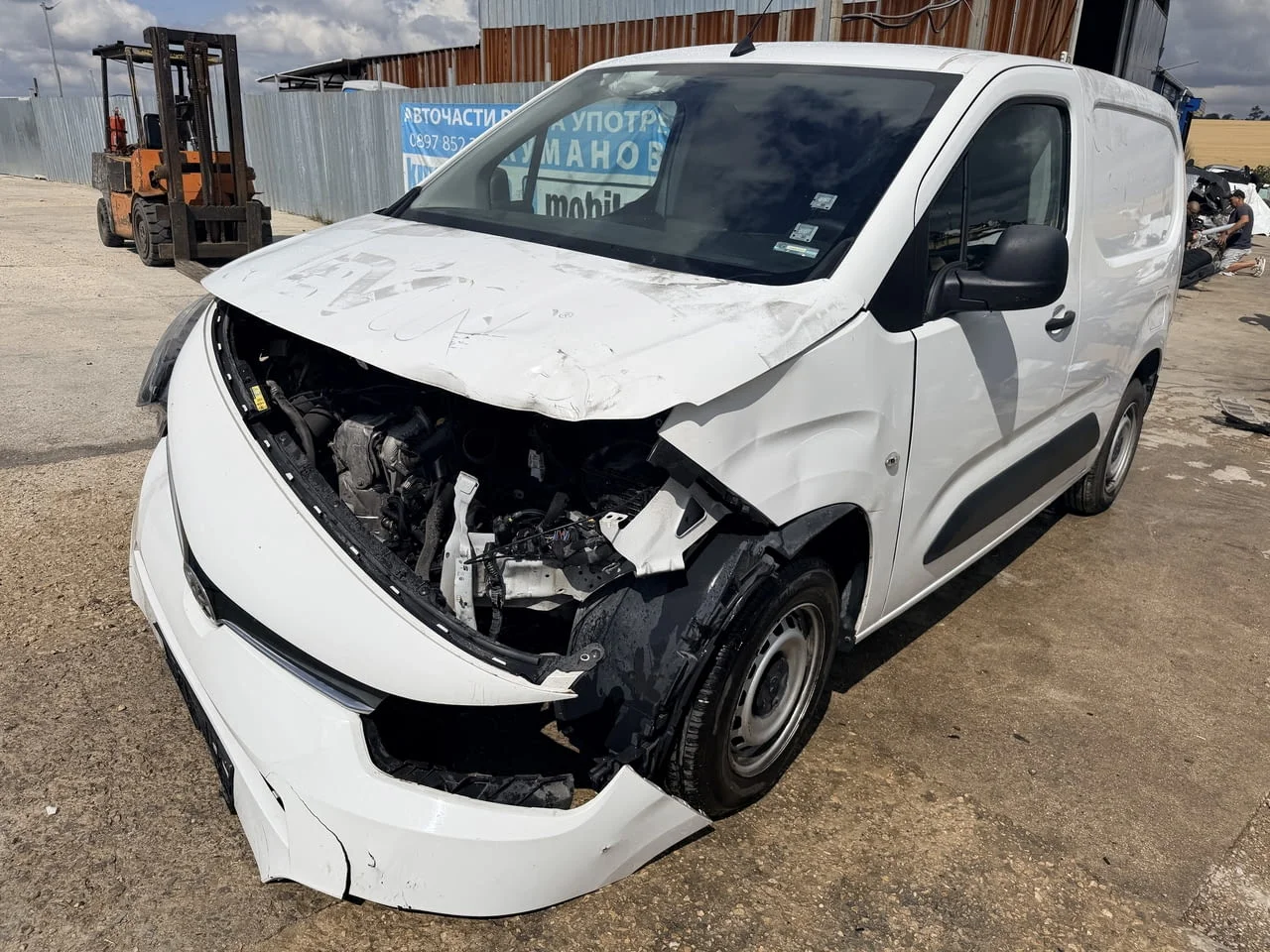 Toyota Proace City 1.5 D4D, двигател YHT DV5RCF, 102 кс., 6 ск., 81000 км., 2023 г., euro 6D, Тойота — снимка 2