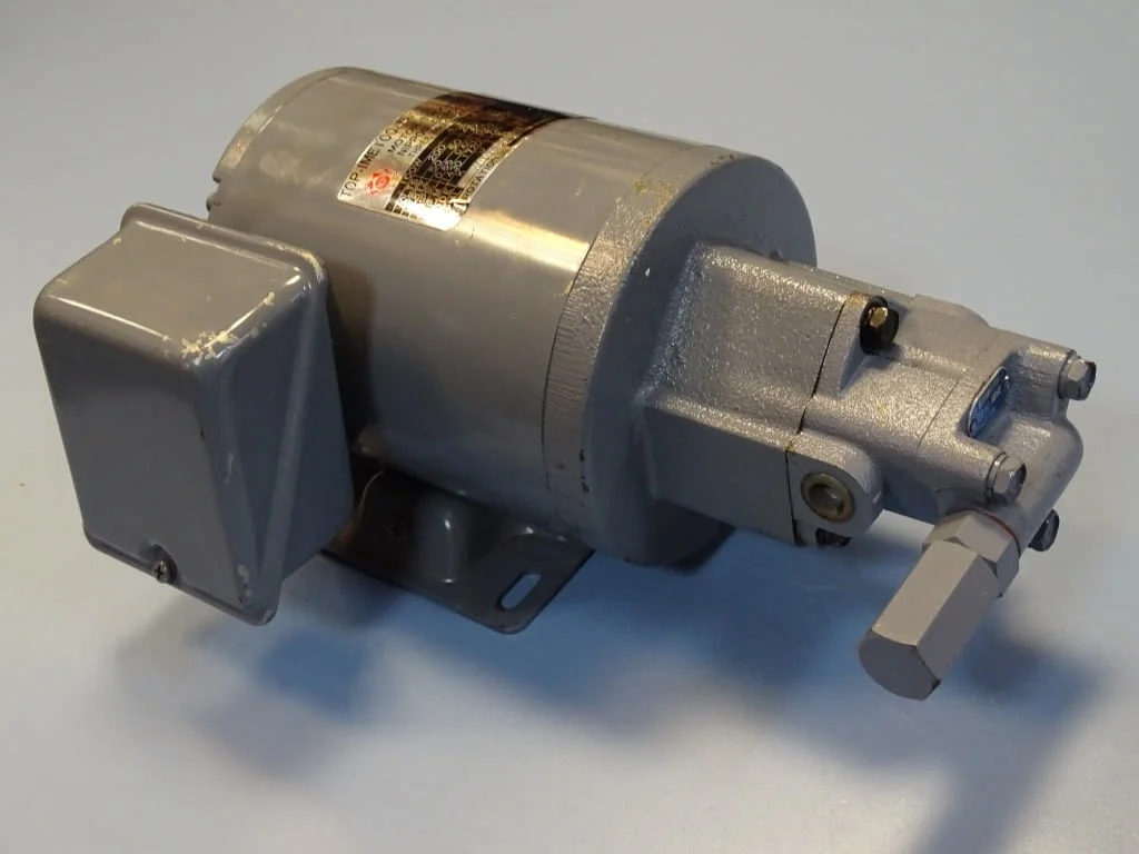 Мотор-помпа NIPPON GEROTOR Motor-Trochoid Pump TOP-IME 100.1. 200VAC — снимка 3