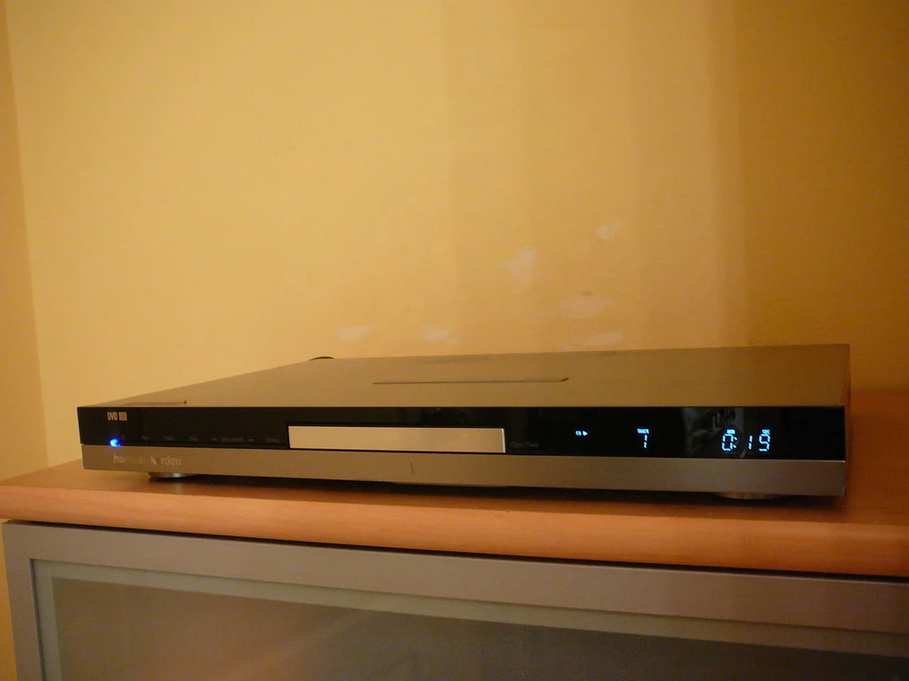 Harman kardon dvd 27 — снимка 3