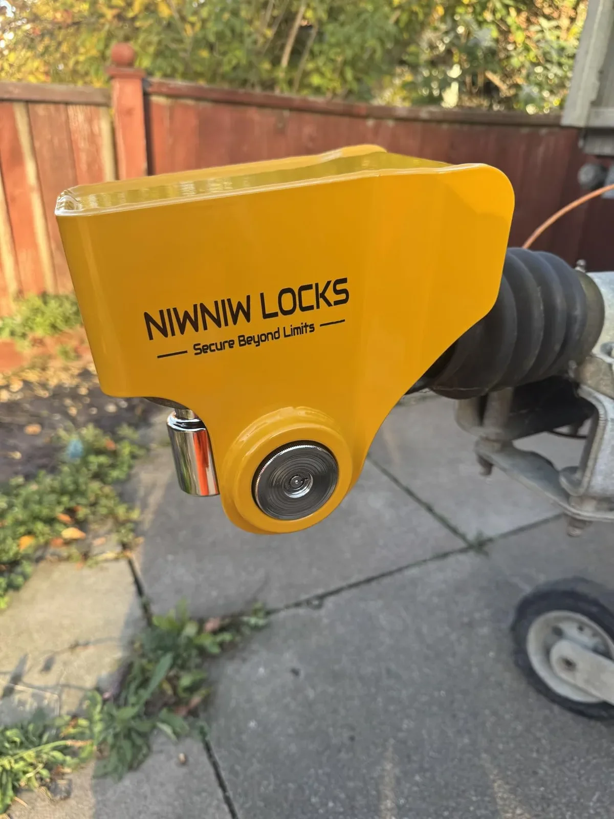 NiwNiw Locks заключващ механизъм за теглич 50 мм (Ifor Williams / Knott / Avonride) — снимка 7
