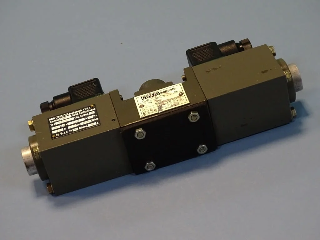Хидравличен разпределител ORSTA VW 06 TGL26223/40 Hydraulic Valve 24VDC — снимка 7