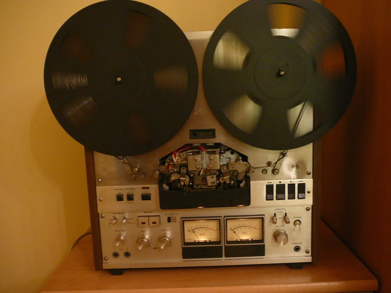 Sony tc-755