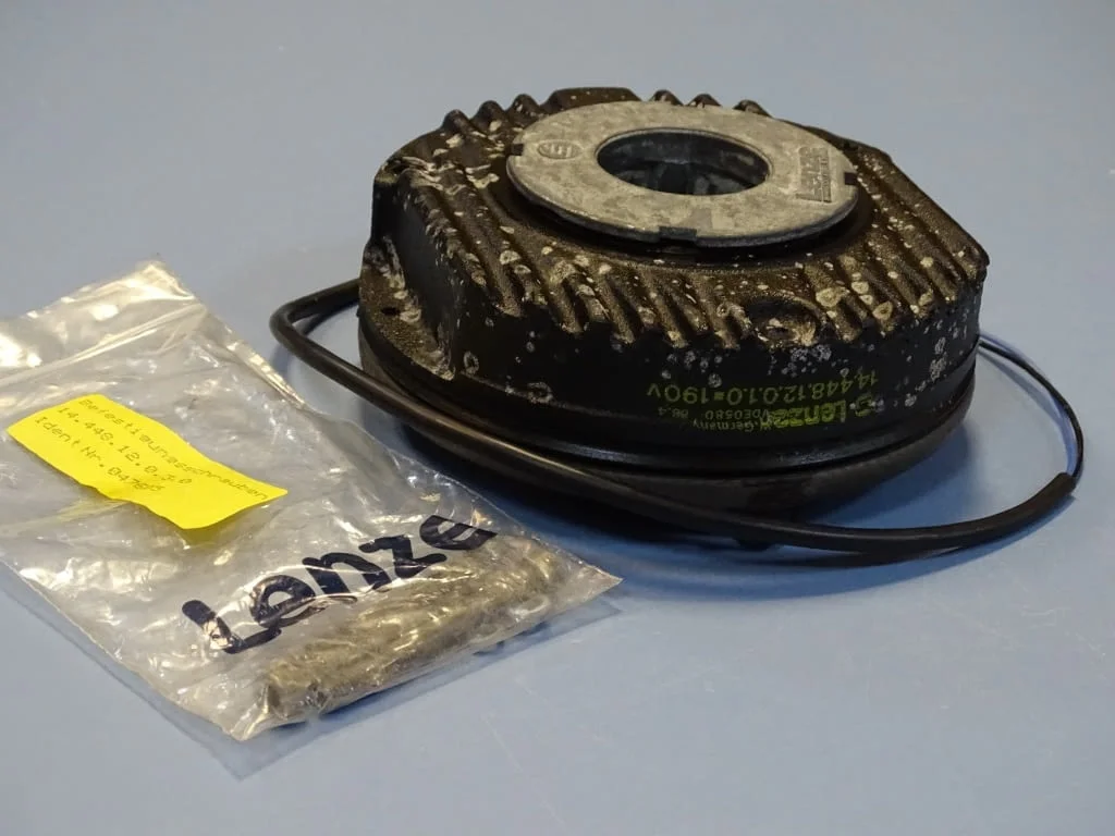 Електромагнитна спирачка Lenze Electromagnetic Brake 190V — снимка 8