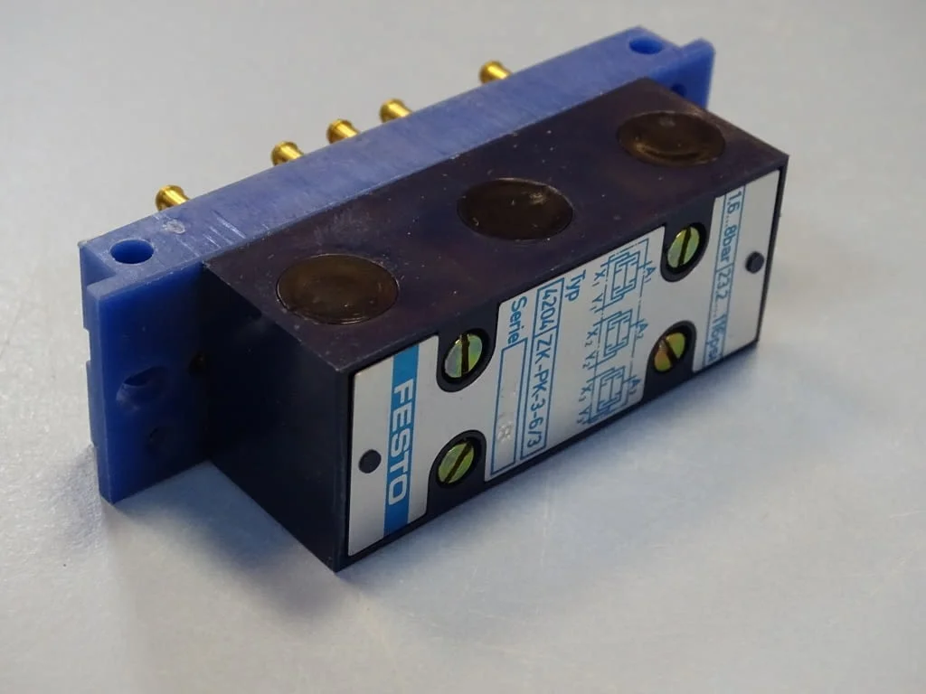 Пневматичен блок Festo ZK-PK-3-6/3 4204 Block Pneumatic Logic Valve — снимка 7
