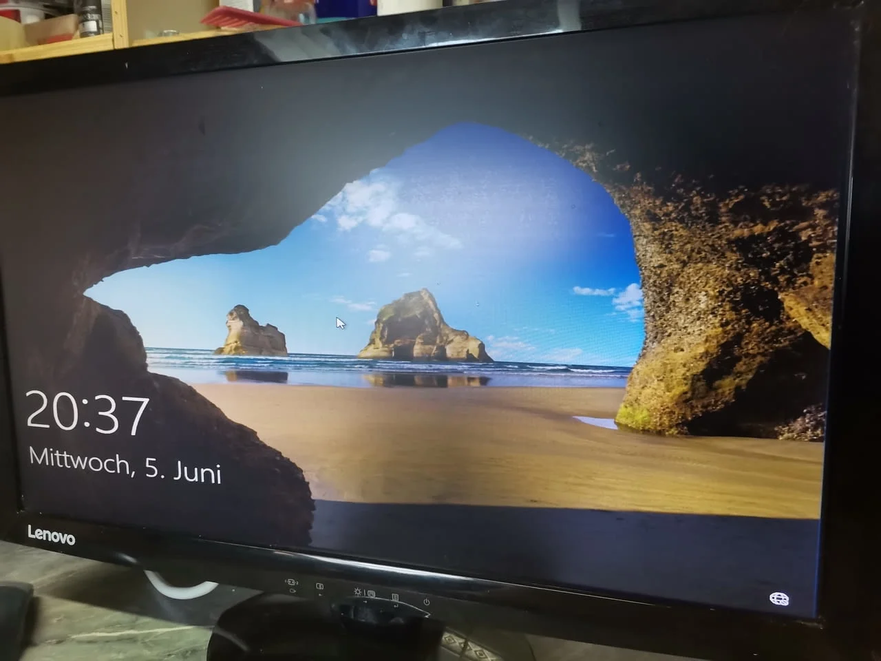 Lenovo C24-10 Monitor — снимка 6