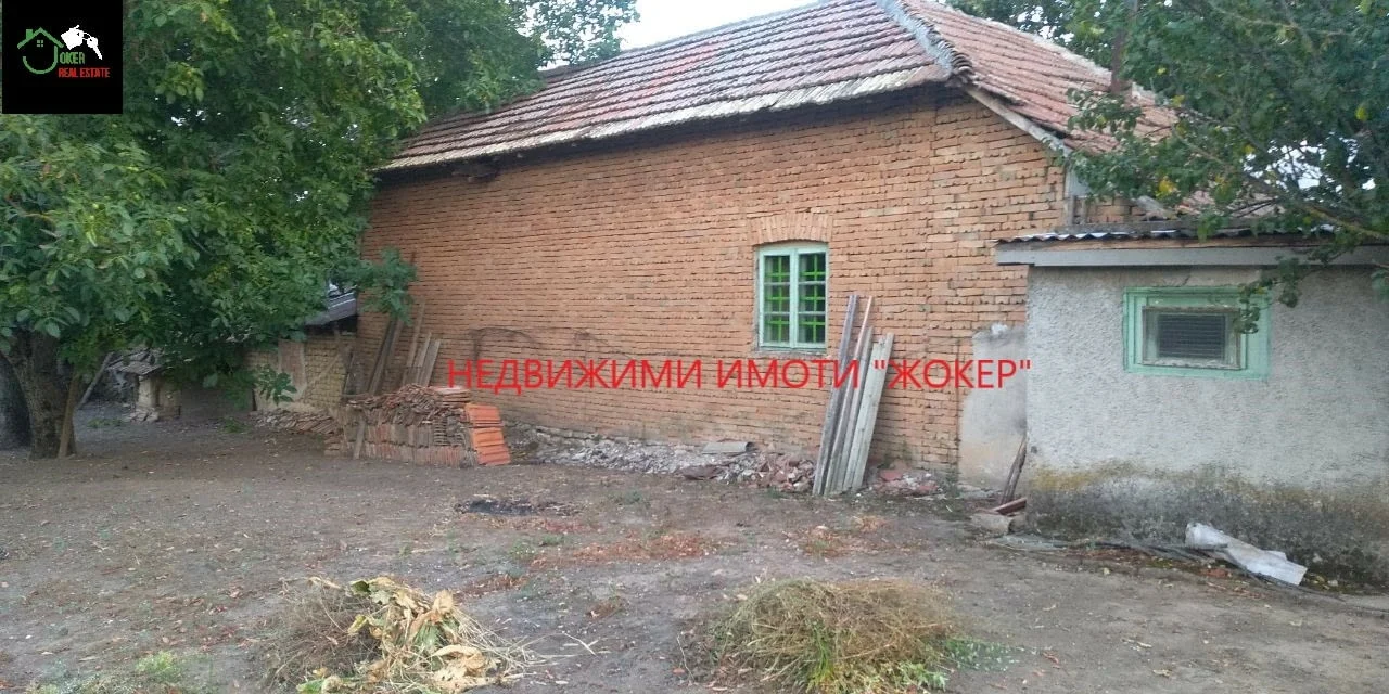 Къща с двор в село Павел — снимка 4