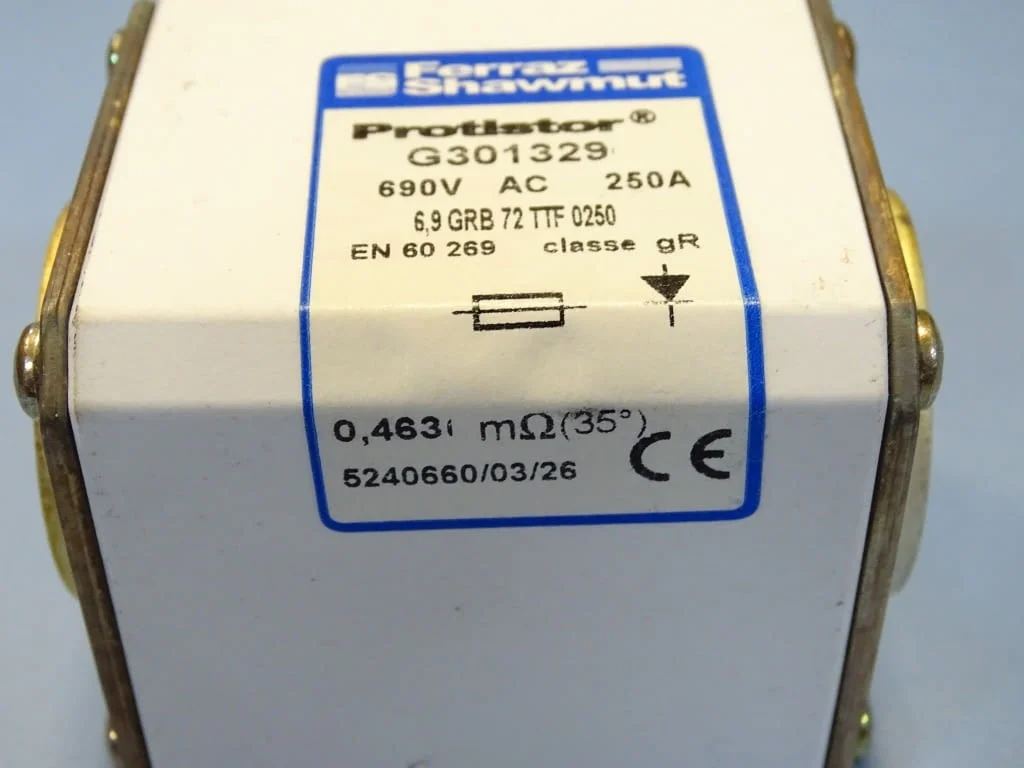 Предпазител Ferraz Shawmut Protistor GGRB72TTF0250 Fuses 250A 690VAC — снимка 5