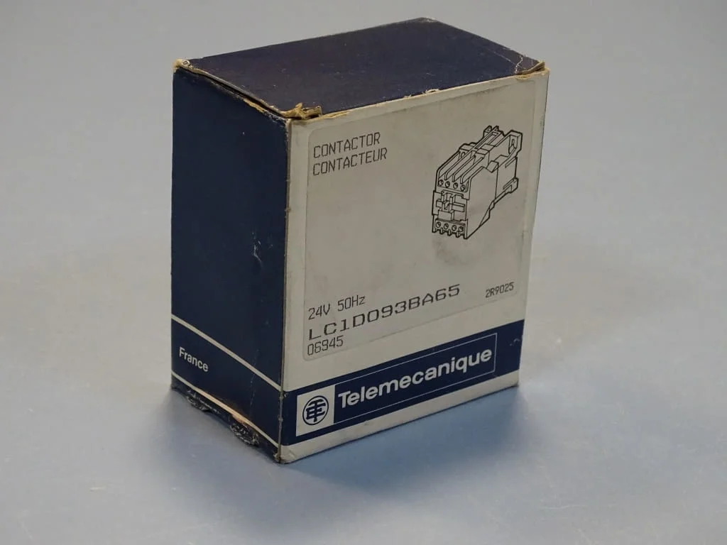 Контактор Telemecanique LC1D093BA65 contactor 25A 24V/50Hz — снимка 7