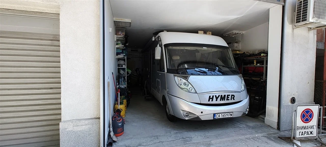 Кемпер HYMER B614 SL Lang 2009 - интегриран клас А, богато оборудван — снимка 9