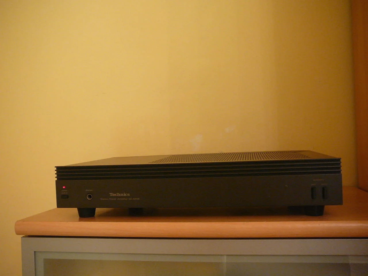 Technics se-a808