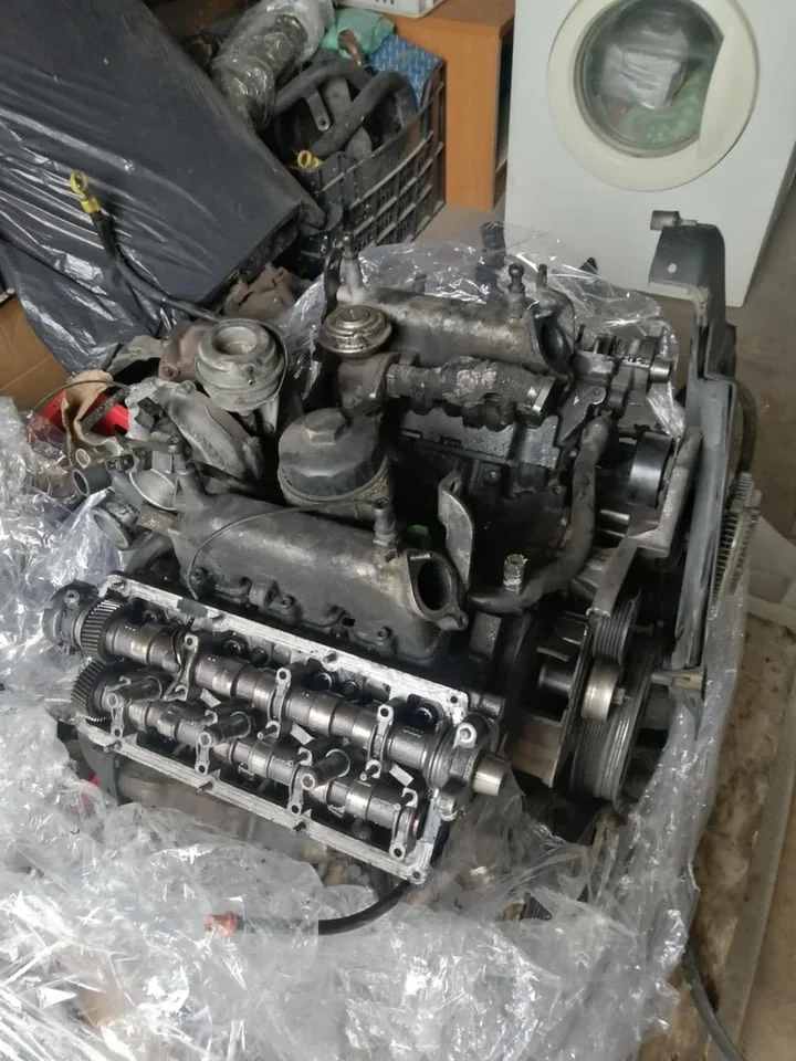 Na chasti - Dvigatel za Audi - A4 / B6 - 2.5 TDI - 180 KC