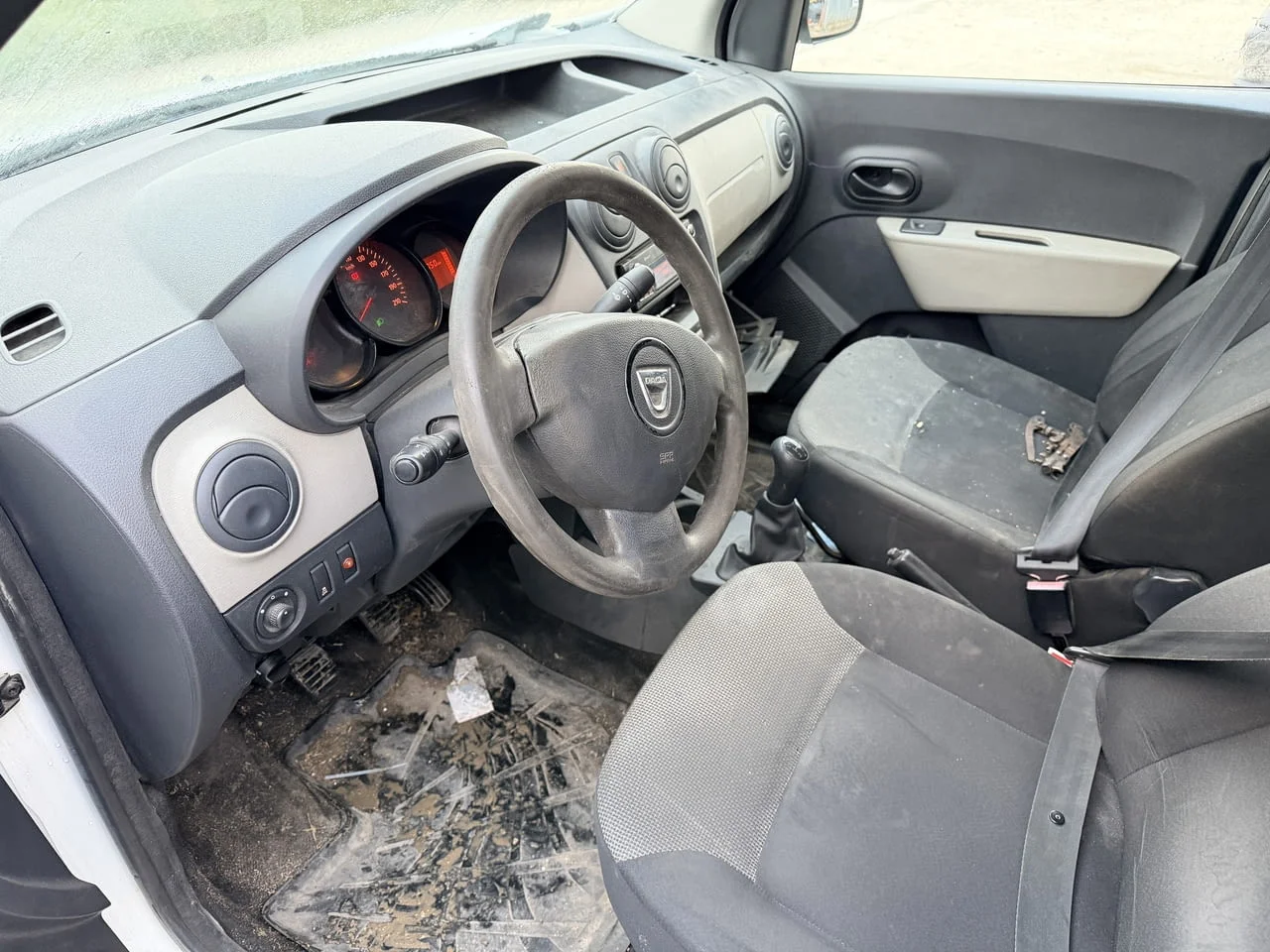 Dacia Dokker 1.5 DCI 75 к.с., двигател K9K612, 5 ск., 2018 г., 149000 км., euro 6B, Дачия Докер 1.5 — снимка 6