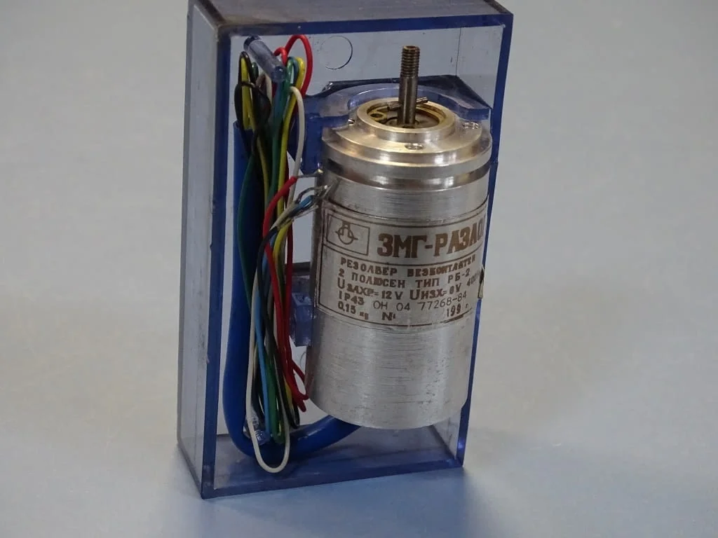 Резолвер безконтактен РБ-2 precision brushless resolver U12V/6V — снимка 3