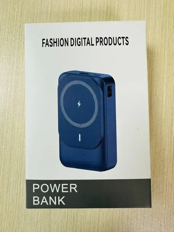 Външна батерия 26800 mAh Магнитно безжично преносимо зарядно, PD 22,5 W Type-C с вградени кабели — снимка 7