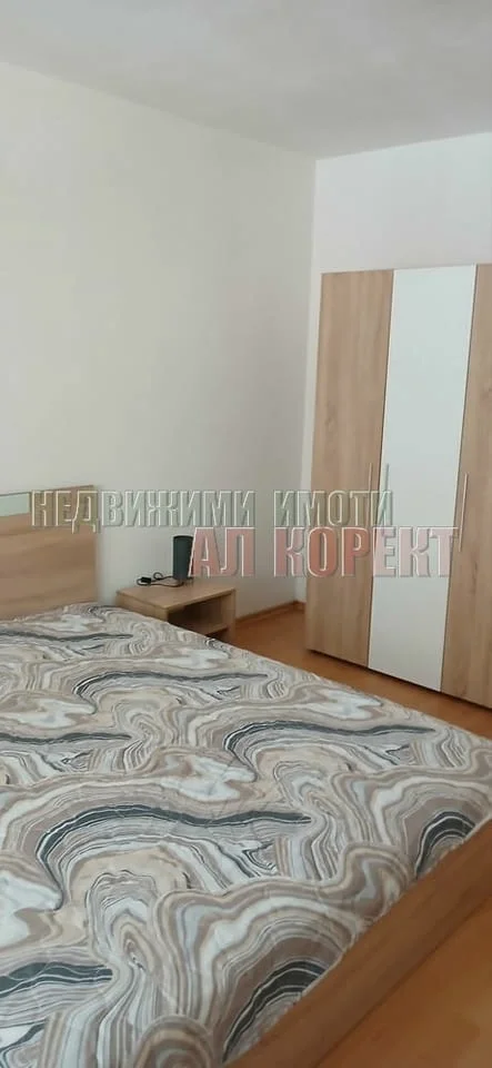 Просторен тристаен под наем в Центъра — снимка 2